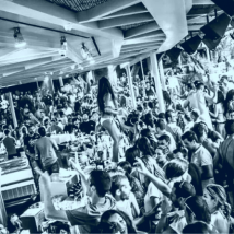 crowd-2