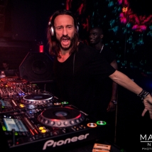 Photos by Â© Menbar Photos