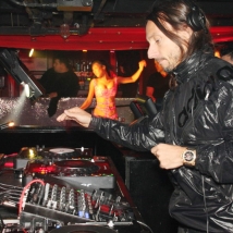 Bob@Pacha 08-01-2010:21