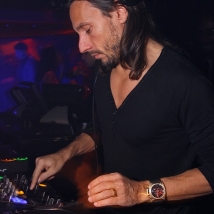 Bob@Pacha 08-01-2010:32